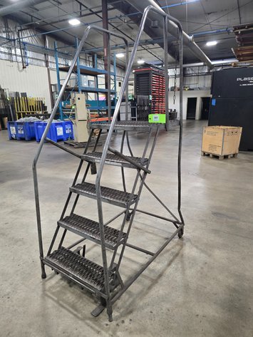Image for Rotterdam 5-Step Safety Ladder