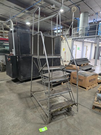 Image for Rotterdam 5-Step Safety Ladder.