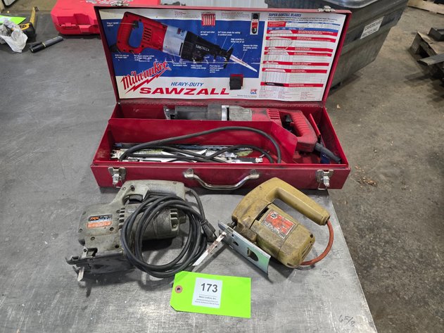 Image for Milwaukee Cat. No.6509 Heavy-Duty Sawzall in Metal Case.