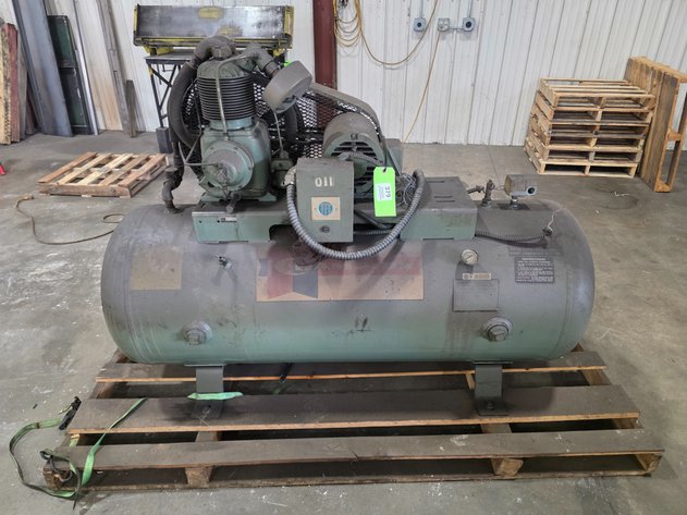 Image for Champion HR5-12, Reciprocating Air Compressor.