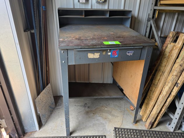 Image for Metal Foreman's Workstation