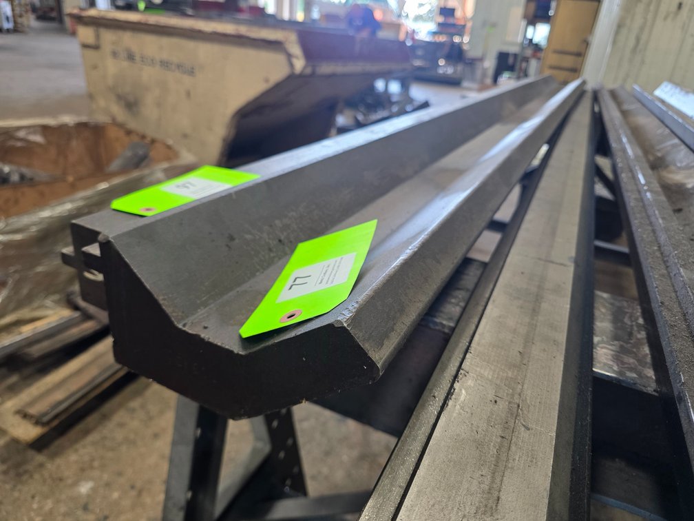106" L Gooseneck Brake Die.