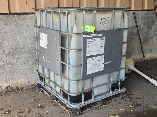 Image for Caged Container with Hard Plastic Liner.