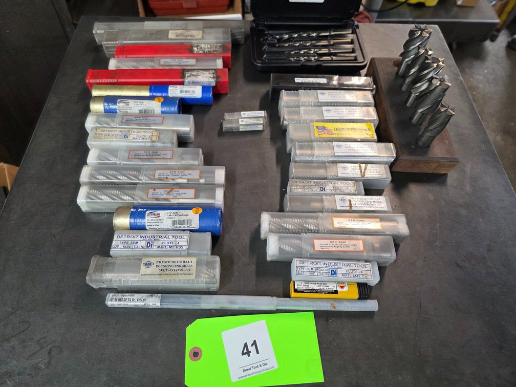 Large Quantity of HSS Mainly Roughing Endmills