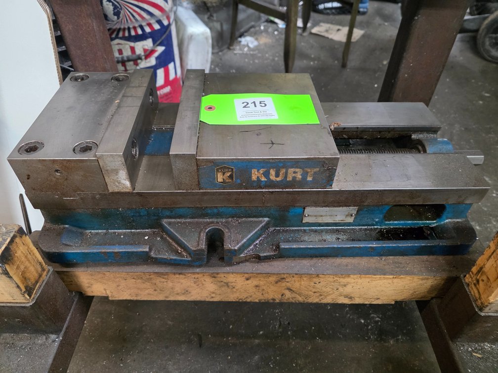 Kurt D80, 8" Precision Machine Vise.