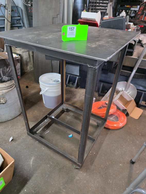 28" x 28" x 39-1/2" Steel Rolling Table.