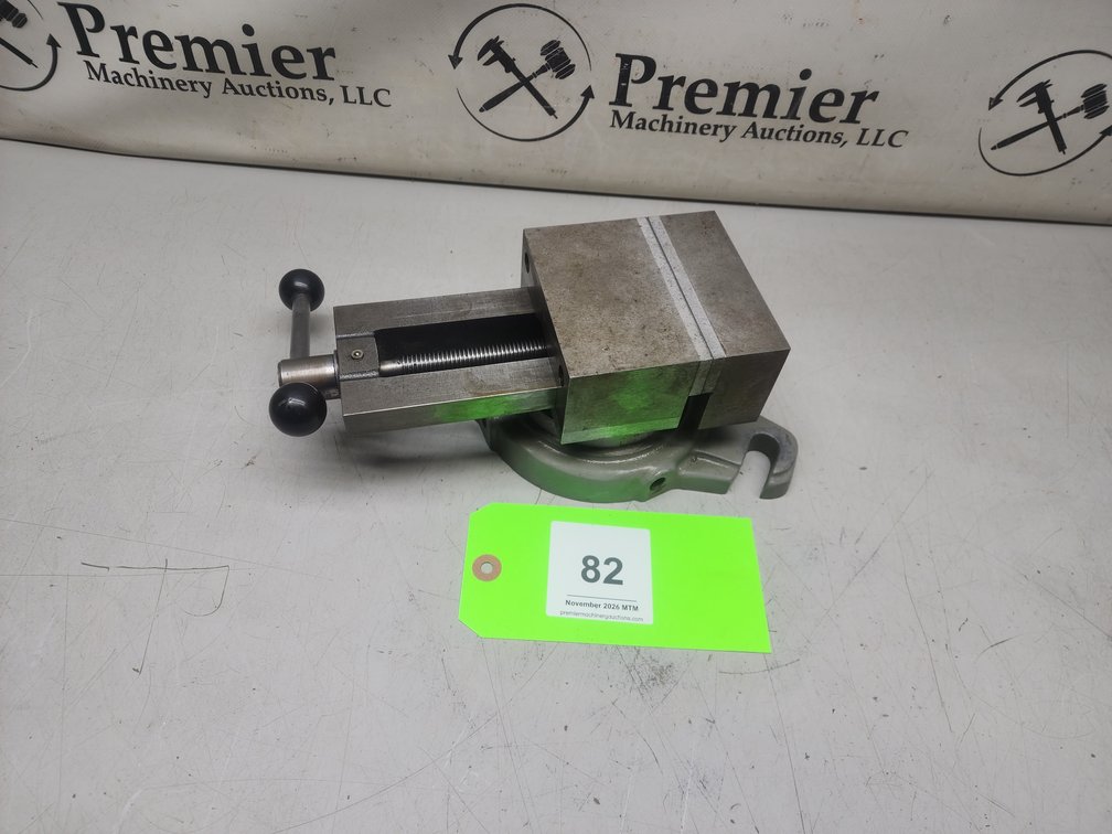 4" Vise on Swivel Base.
