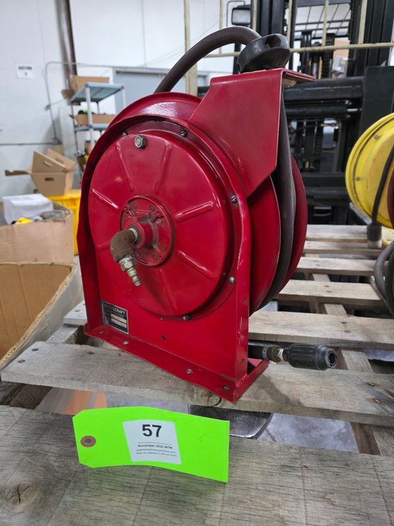 Reelcraft Model 5635 OLP, Pneumatic Retractable Hose Reel.