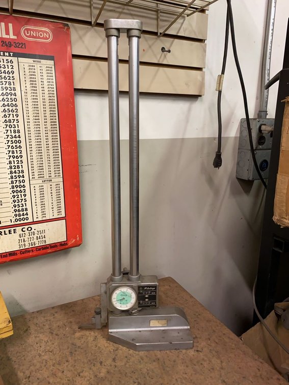 Mitutoyo No. 192-112 18in Dial Height Gage