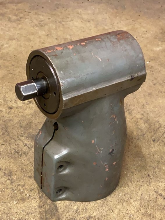 Unmarked Machine Tool 90 Degree Drive Head