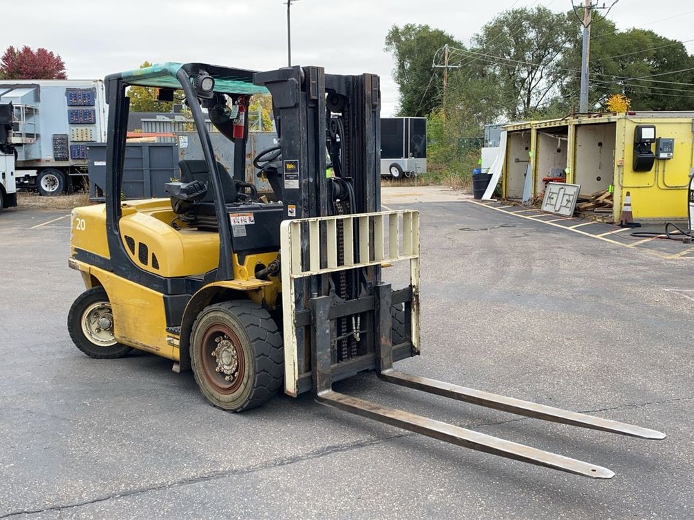 Yale Forklift Model GDP090VXNJSE086, Turbo-Diesel Lift Truck