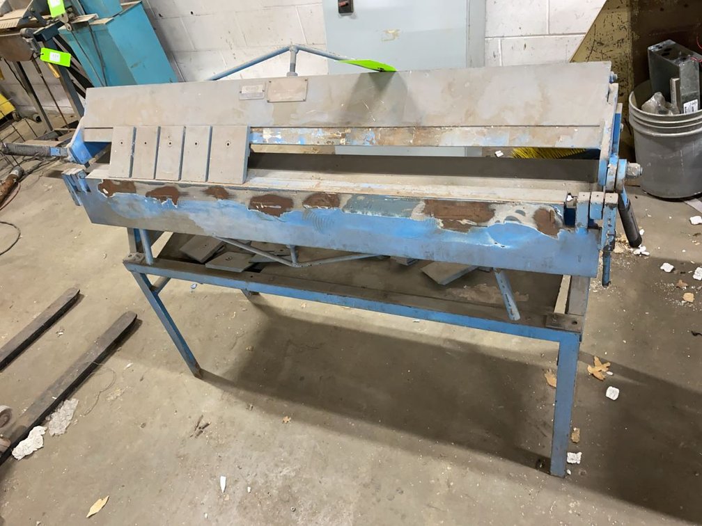 U422 Box and Pan Brake