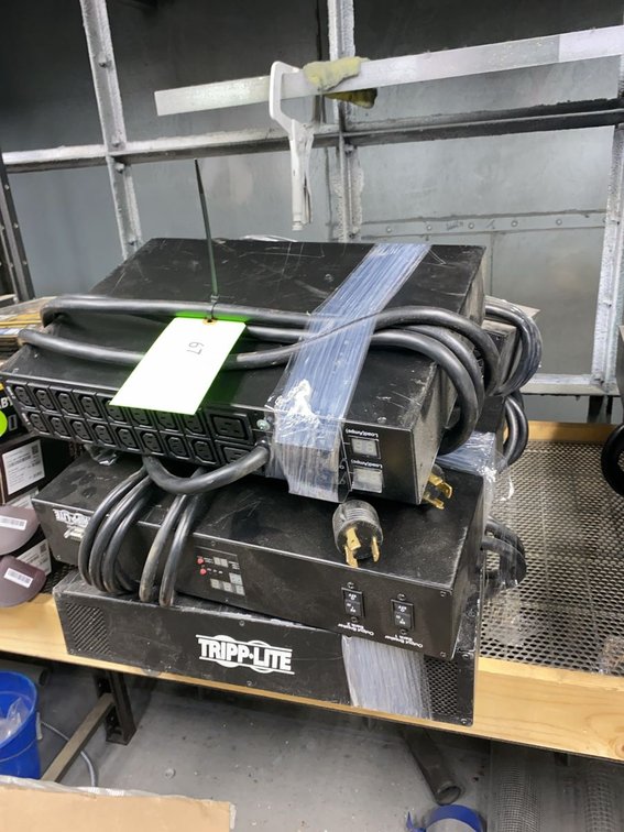 Group of 6 Tripp Lite Rackmount PDUs