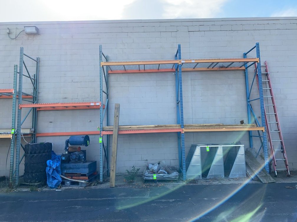 Group of 16ft x 42in Pallet Rack Uprights and Cross Beams