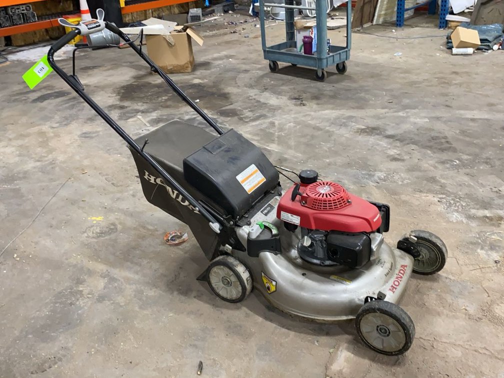 Honda HRR216K9VKA 21in Self-Propelled Lawn Mower
