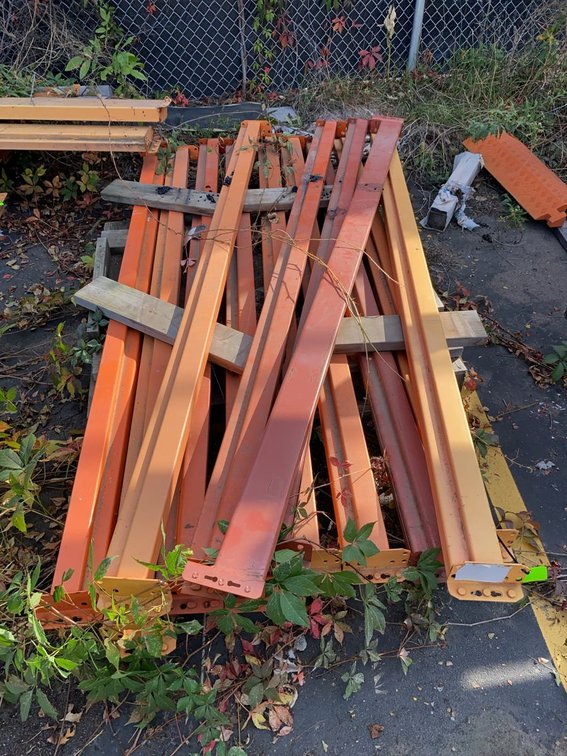 Group of 8ft Pallet Racking Crossbeams