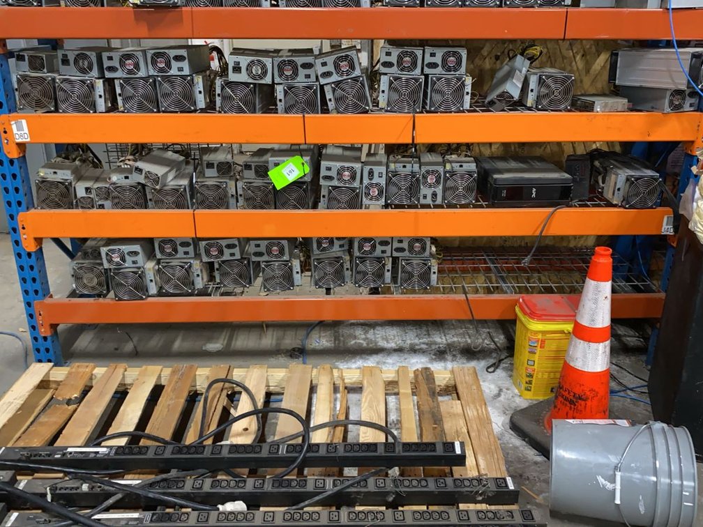 Group of Bitmain Antminer S9 Bitcoin Miners