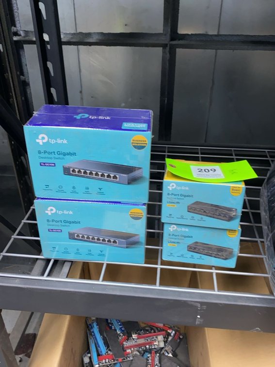 Group of 4 TP-Link 8-Port Gigabit Desktop Switches