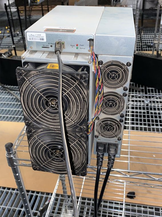 Antminer L7 9050M ASIC Miner