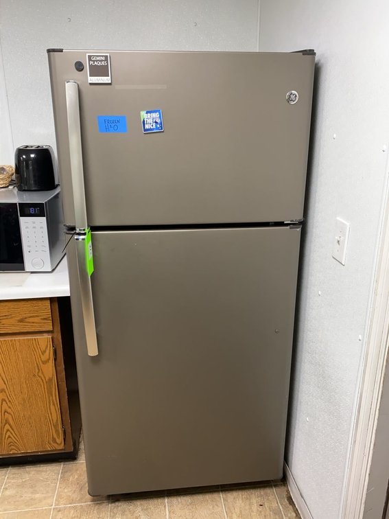 GE Top-Freezer Refrigerator Slate Gray