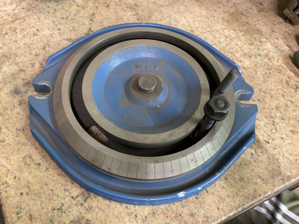Kurt D60-4 Machine Vise Swivel Base.