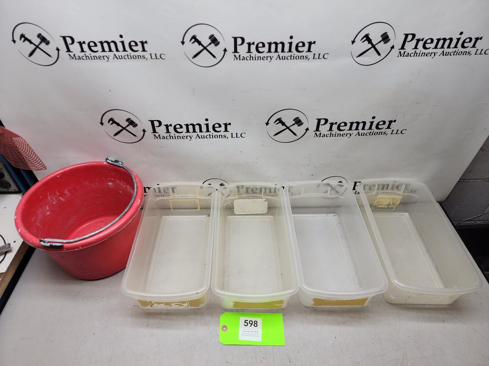 (4) Sterilite 6 Quart Bins & Bucket.