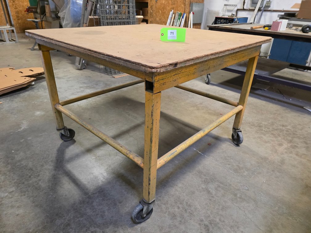 Metal Frame Rolling Workstation.