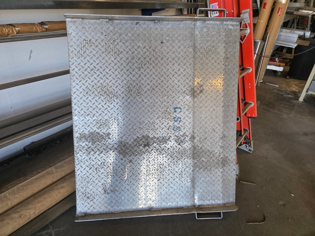 Custom Aluminum Diamond Plate Dock Plate.