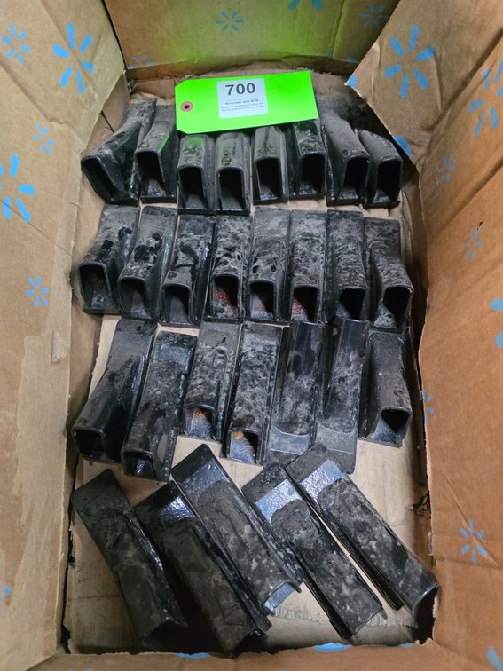 (28) Steel Bucket Ripper Teeth.