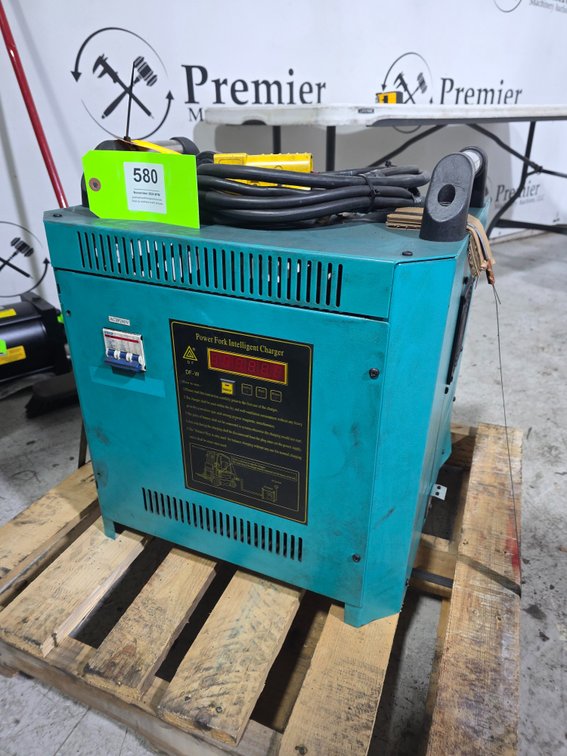 Ex-Works Model DF-W2BL, "Intelligent Charger".
