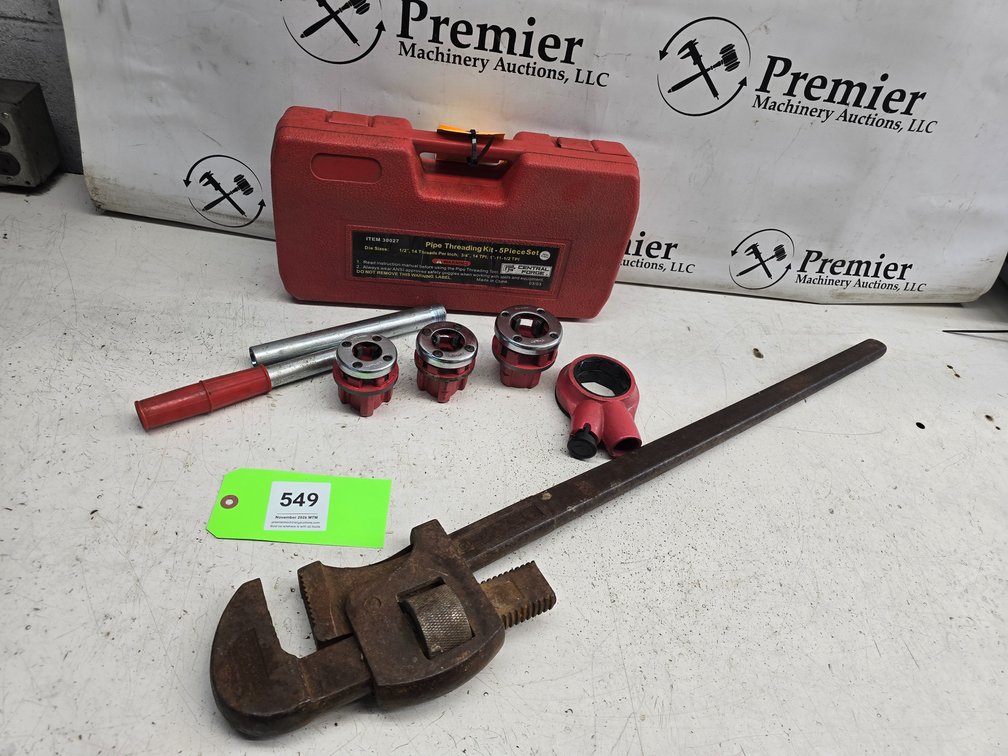 Central Forge Item: 30027 Pipe Threading Kit, Die Sizes: 1/2" to 1" and 36" Pipe Wrench.