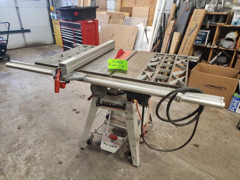 Ridgid Model TS2424 1 Table Saw