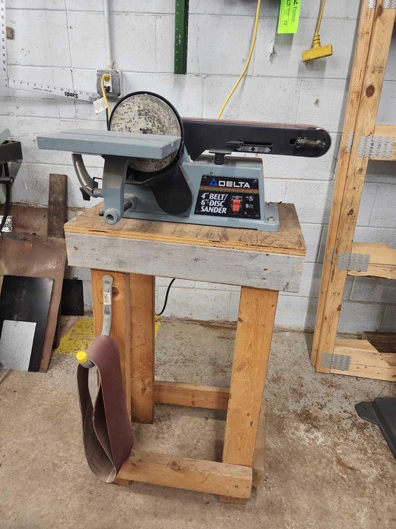 Delta Model 31-460 Type 2 4" Belt/6" Disc Sander