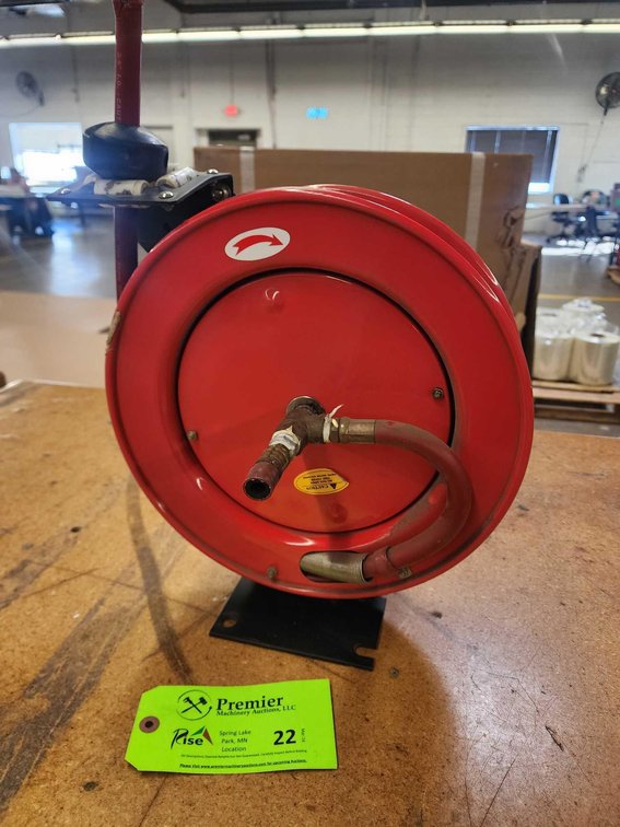 Pneumatic Retractable Hose Reel with Wall Mount