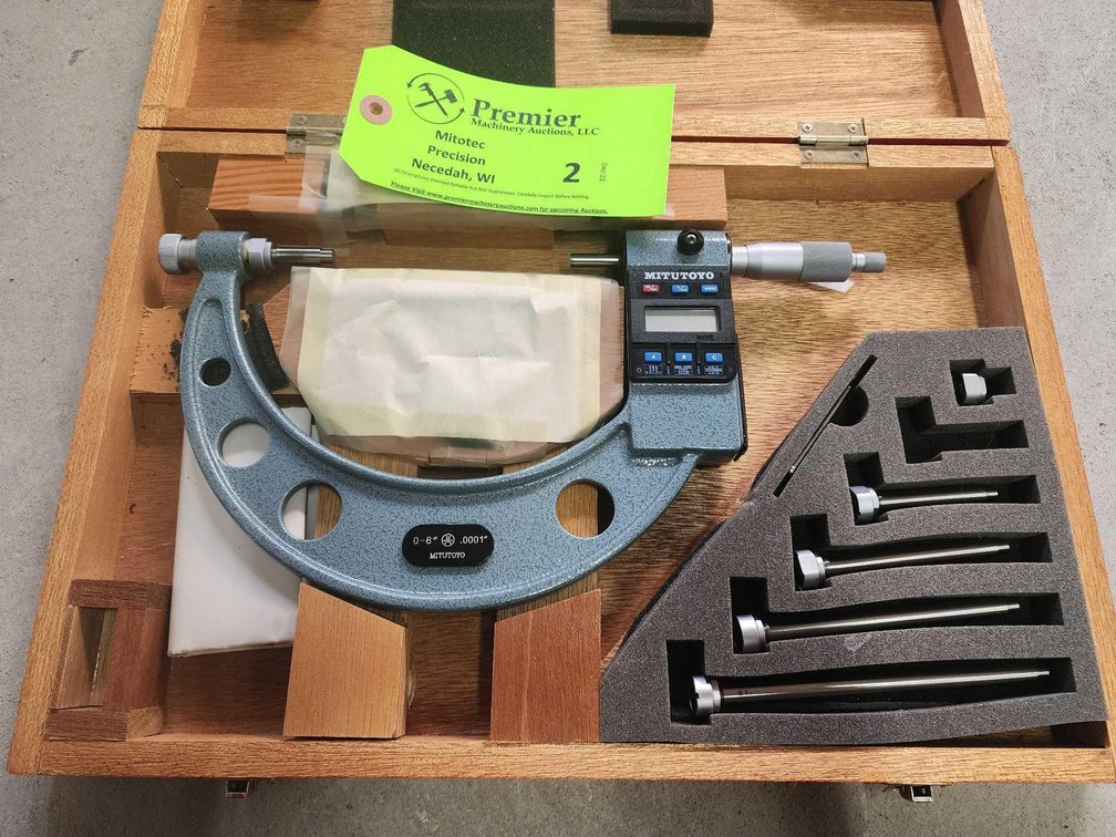 Mitutoyo Cat. No. 340-311, 0-6" Digital Micrometer. 