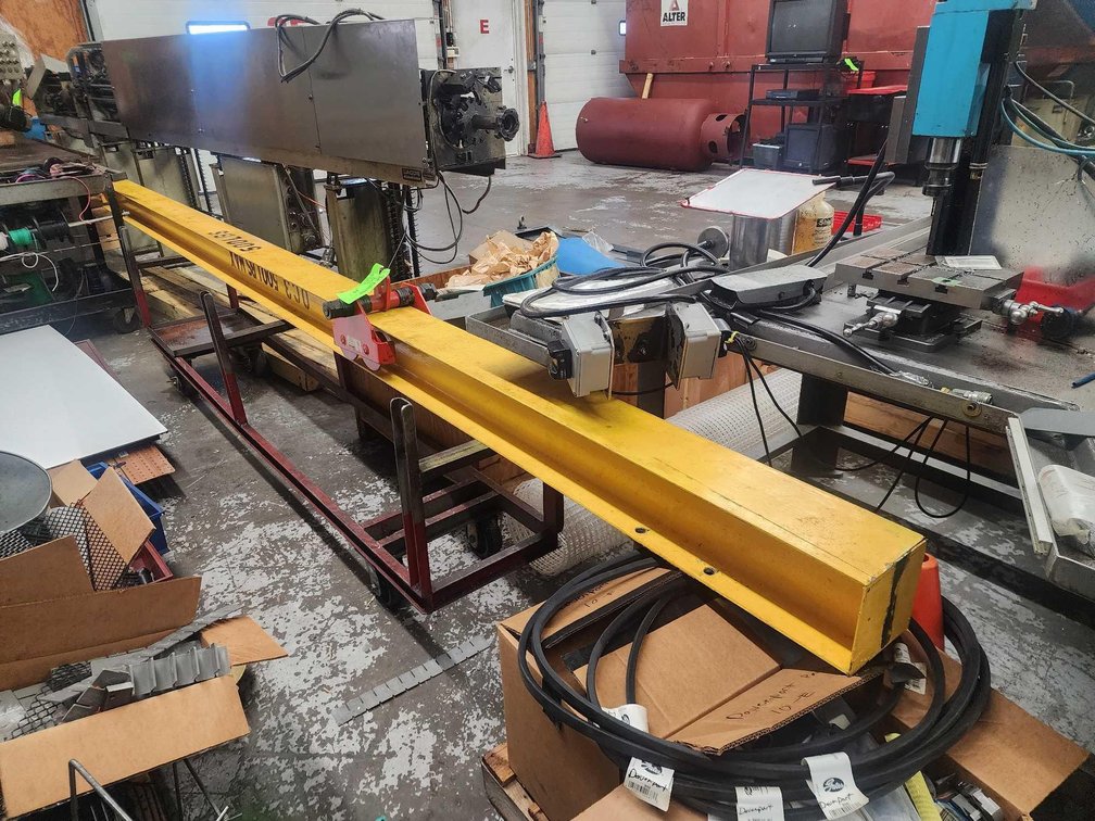 196" L Crane Beam with 1-Ton Capacity Trolley