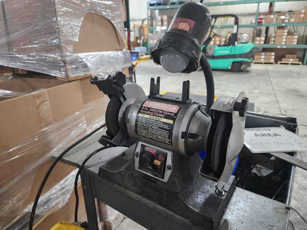 Craftsman 6" Variable Speed Double End Grinder. 