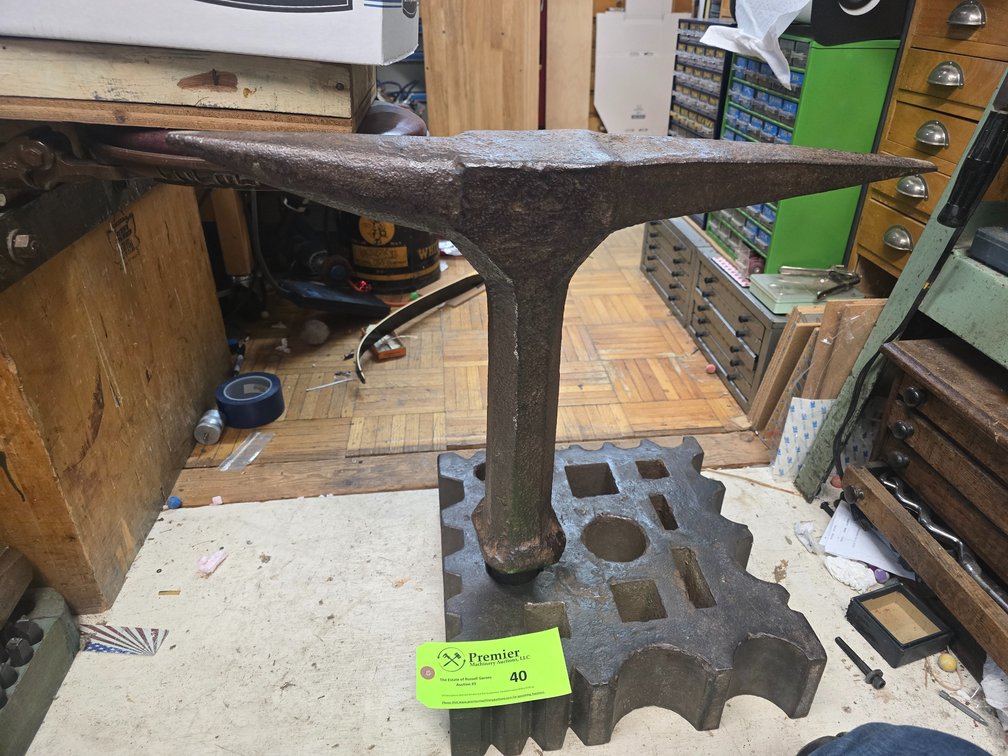 15" x 15" x 4" Swage Block
