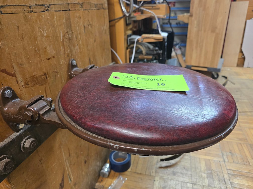 Hinged Seat.
