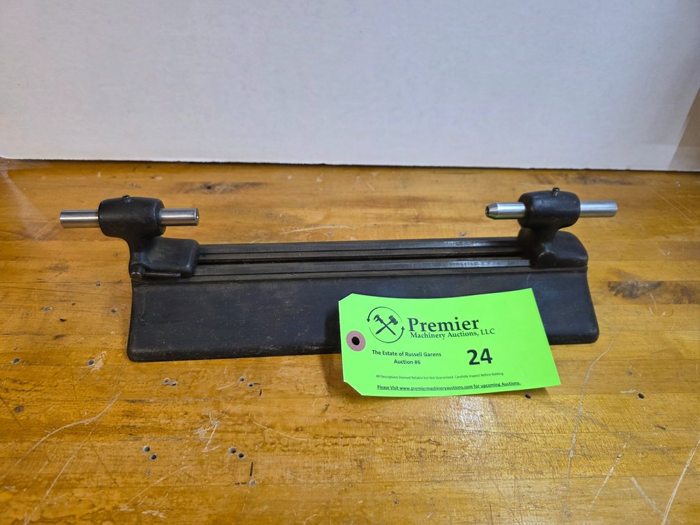Cast Iron Base Bench Center