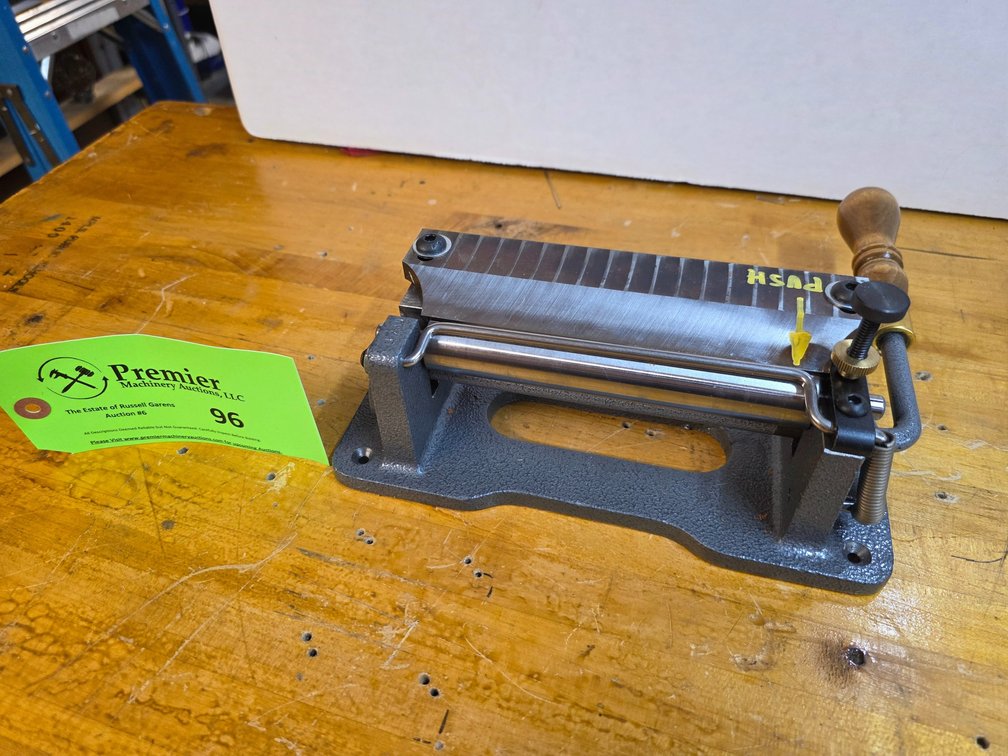 6" Brake w/ Roller Bottom Die. 
