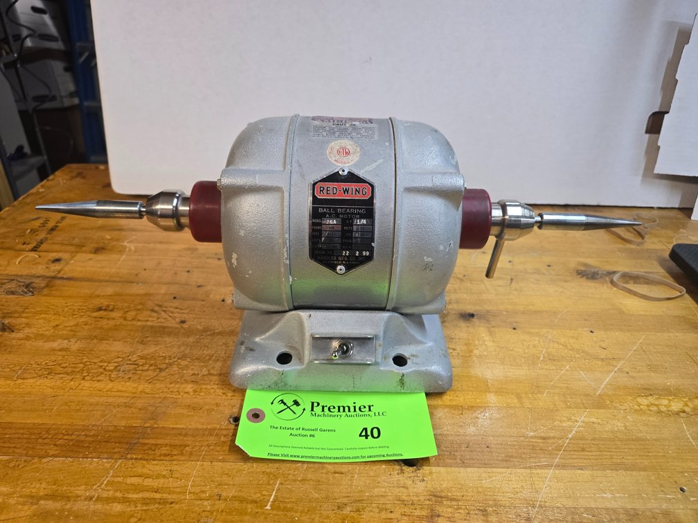 Redwing Model 26A, Polishing Lathe.