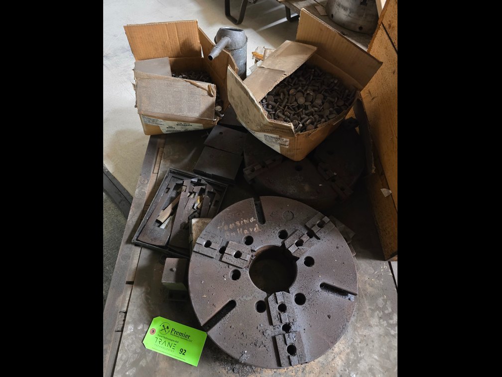 15" 3-Jaw Lathe Chuck.