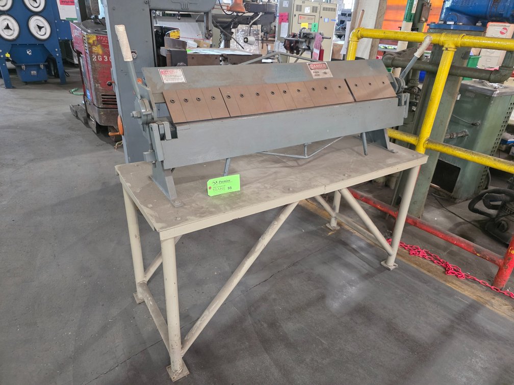 48" Capacity Finger Brake. 