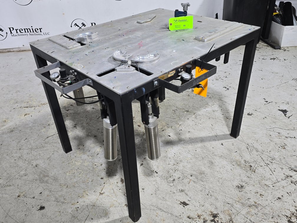 Stretch Devices Inc. Numeric Screen Stretching Table.