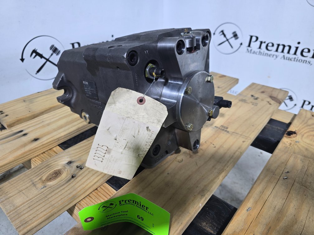 Eaton Type HMV165 PN: 531AW00378A Hydraulic Motor.