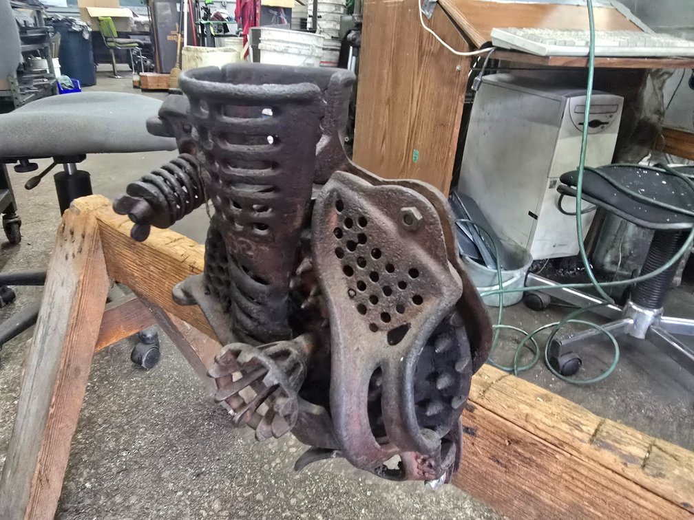 Vintage Corn Husker/Sheller
