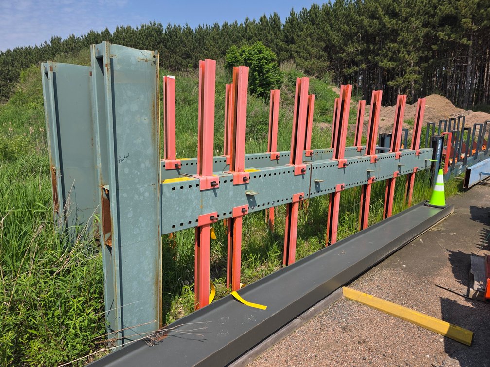 (1) Section of Cantilever Style Racking