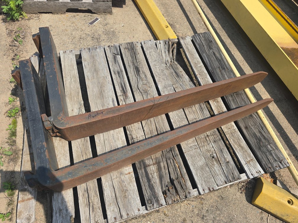 6"×48" Forks for 20" Wide Carriage 