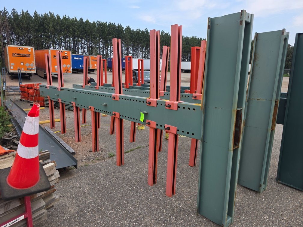 (1) Section of Cantilever Style Racking